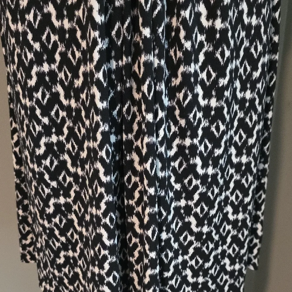 Daisy Fuentes Black and White Sleeveless V-Neck Summer Dress Size XL